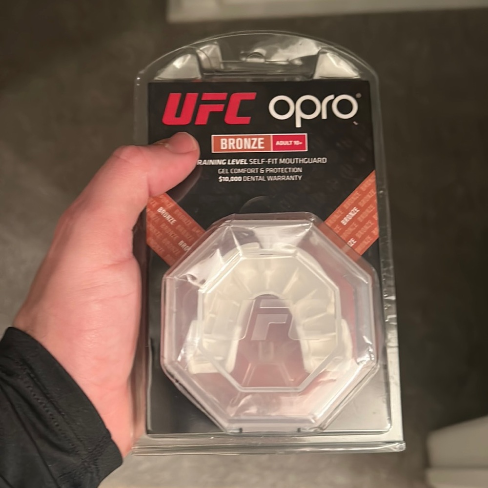 Ufc mouth piece